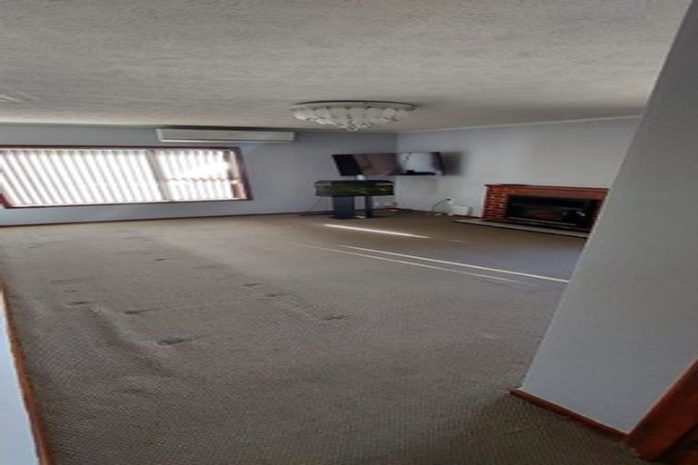 Photo of property in 72 Valentine Street, Papakura, 2110