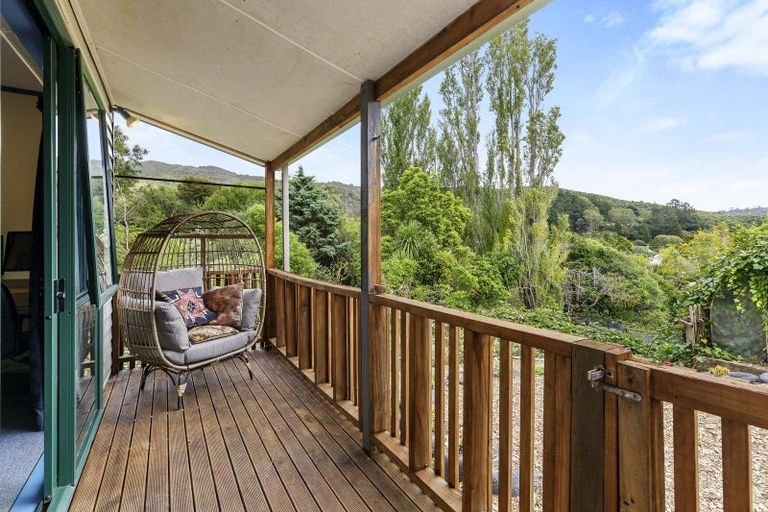Photo of property in 53 Lowry Crescent, Stokes Valley, Lower Hutt, 5019