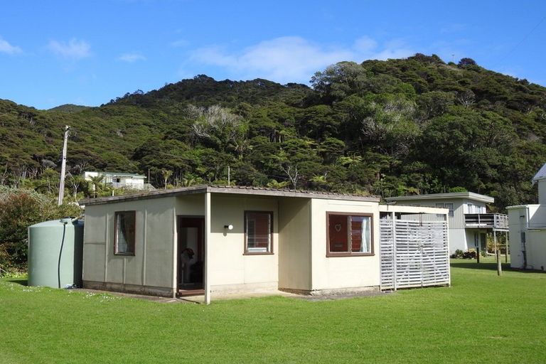 Photo of property in 3 Stony Bay Road, Port Charles, Coromandel, 3584