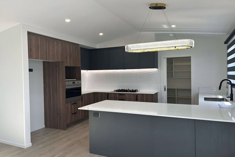 Photo of property in 16 Waterford Farm Road, Halswell, Christchurch, 8025