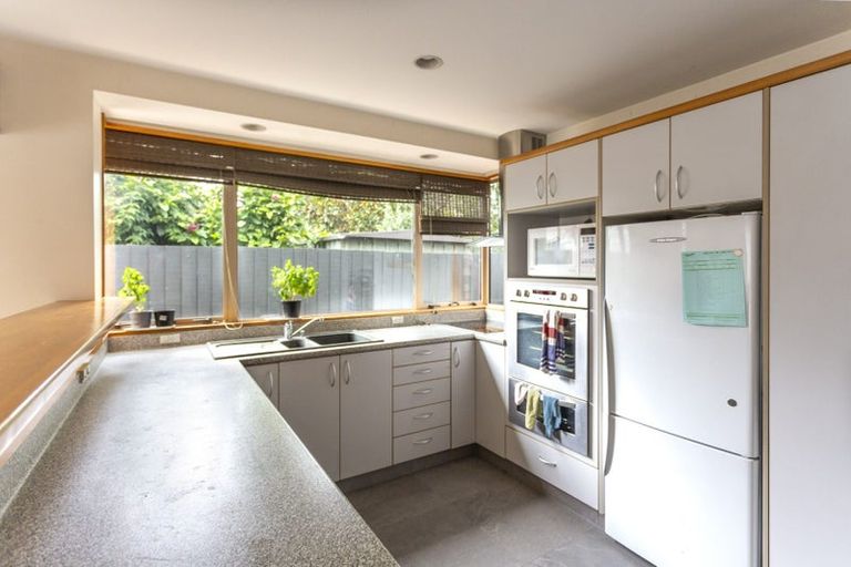 Photo of property in 2/48 Colwyn Street, Bryndwr, Christchurch, 8053