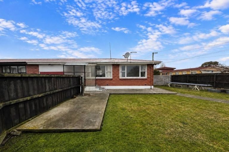 Photo of property in 16b Tilford Street, Woolston, Christchurch, 8062