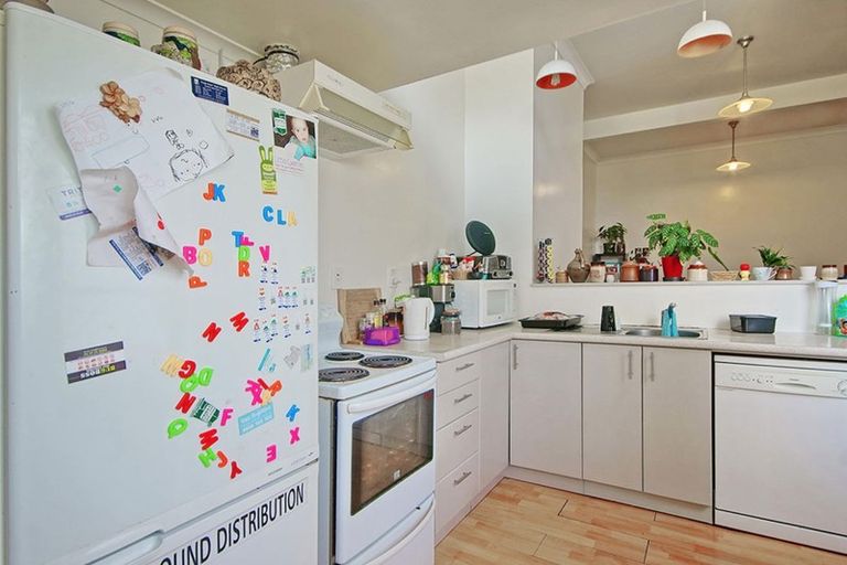 Photo of property in 9 Carr Street, North East Valley, Dunedin, 9010