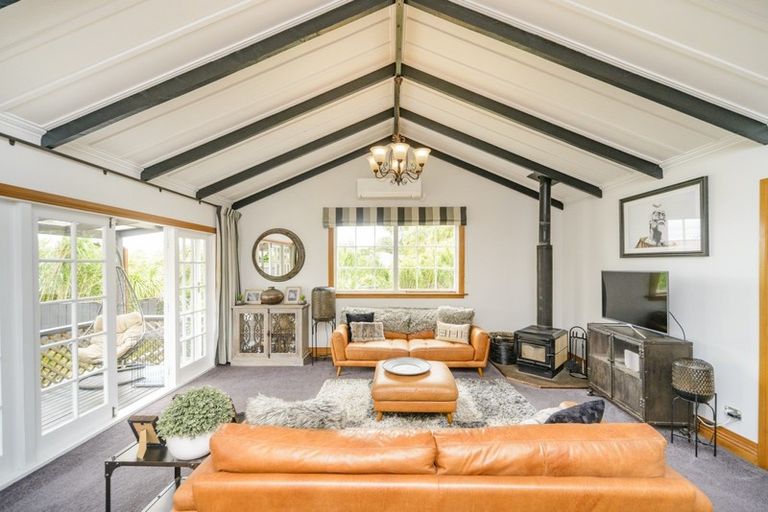 Photo of property in 5 Queen Street, Feilding, 4702