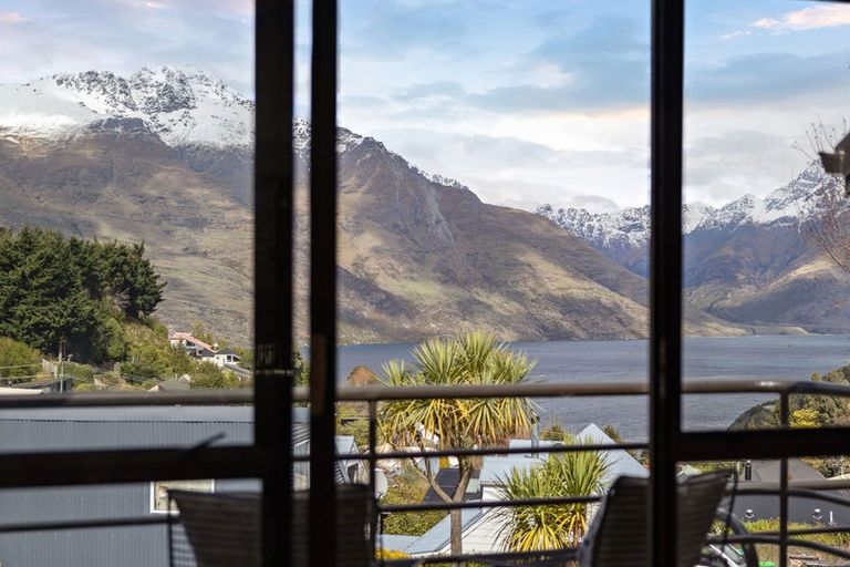 Photo of property in 19b Watts Road, Fernhill, Queenstown, 9300