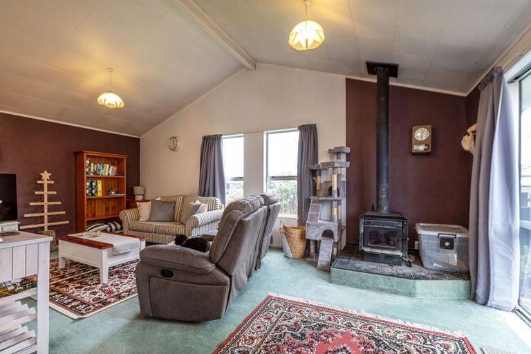 Photo of property in 4 Jade Place, Bell Block, New Plymouth, 4312