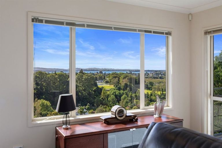 Photo of property in 10a Tollemache Place, Otumoetai, Tauranga, 3110