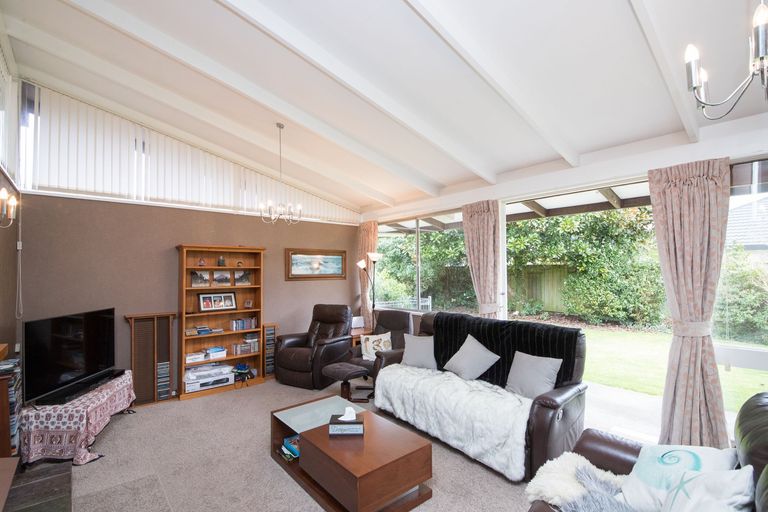 Photo of property in 40 Epsom Road, Hokowhitu, Palmerston North, 4410