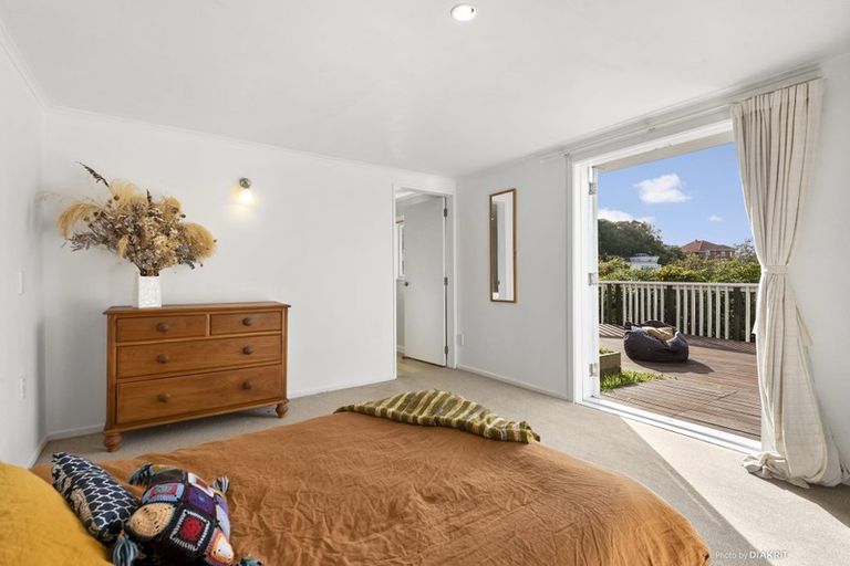 Photo of property in 10 Carlton Street, Melrose, Wellington, 6023
