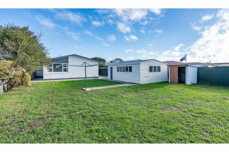 Photo of property in 6 Royalist Avenue, North New Brighton, Christchurch, 8083