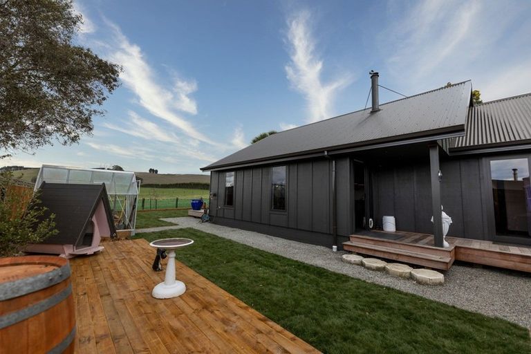 Photo of property in 19 Airedale Road, Weston, Oamaru, 9401