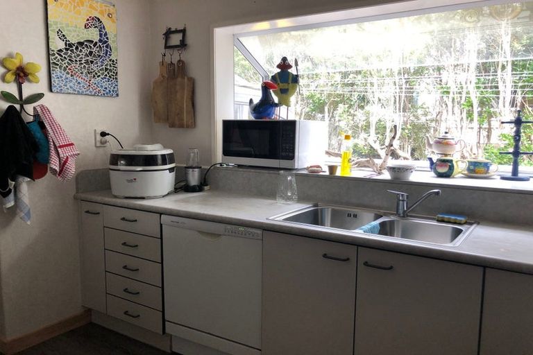 Photo of property in 14 Glen Alton Avenue, Paparangi, Wellington, 6037