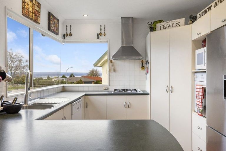 Photo of property in 16 Whetu Place, Nukuhau, Taupo, 3330
