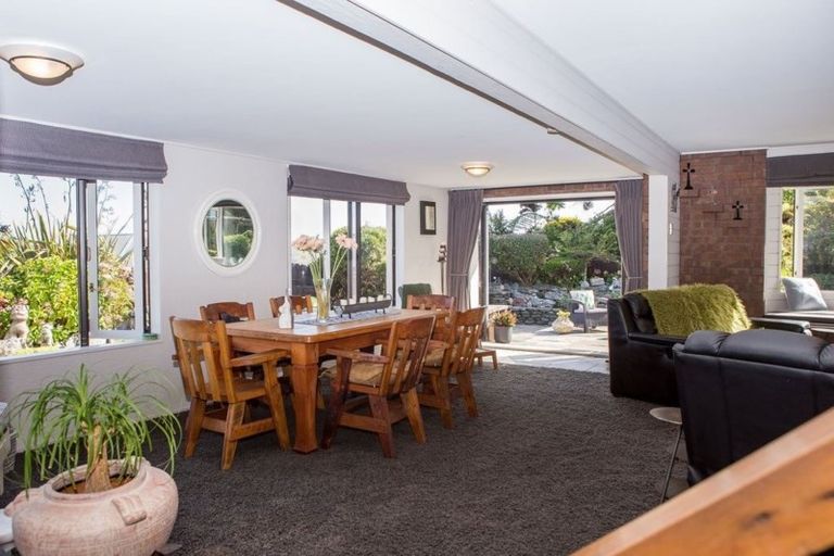 Photo of property in 112 Main South Road, Karoro, Greymouth, 7805