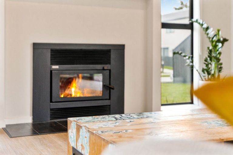 Photo of property in 11 Woods Crescent, Cromwell, 9310