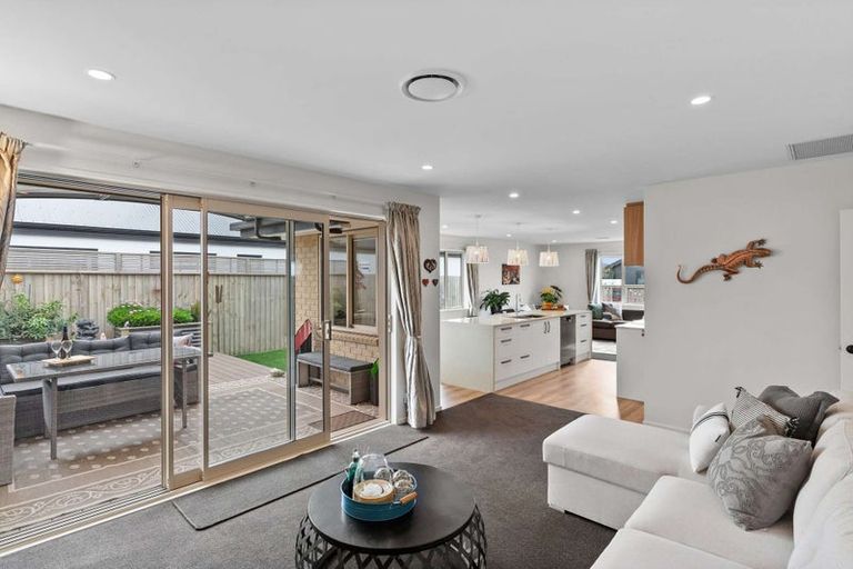 Photo of property in 8 Hoffman Street, Marshland, Christchurch, 8083