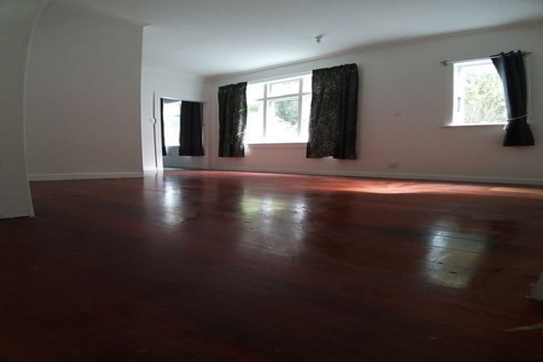 Photo of property in 21 Laura Avenue, Brooklyn, Wellington, 6021