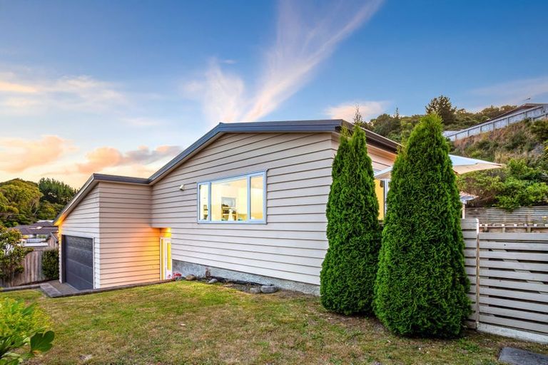 Photo of property in 66 Staithes Drive North, Whitby, Porirua, 5024