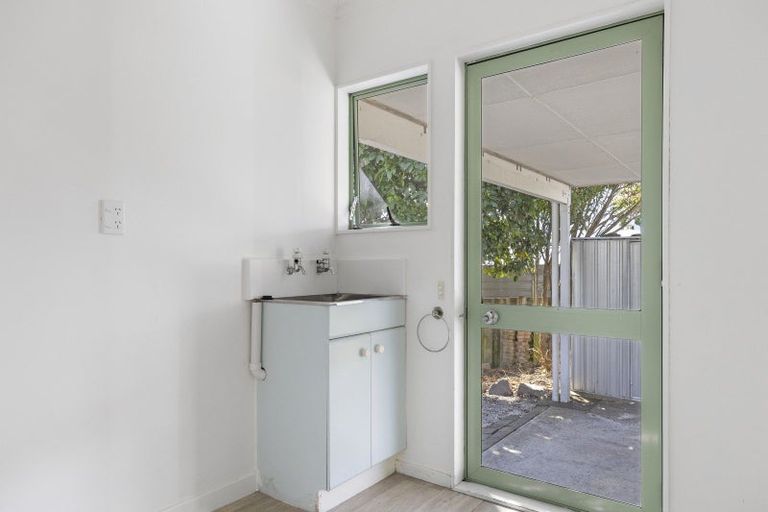 Photo of property in 15 Kiddle Drive, Hilltop, Taupo, 3330