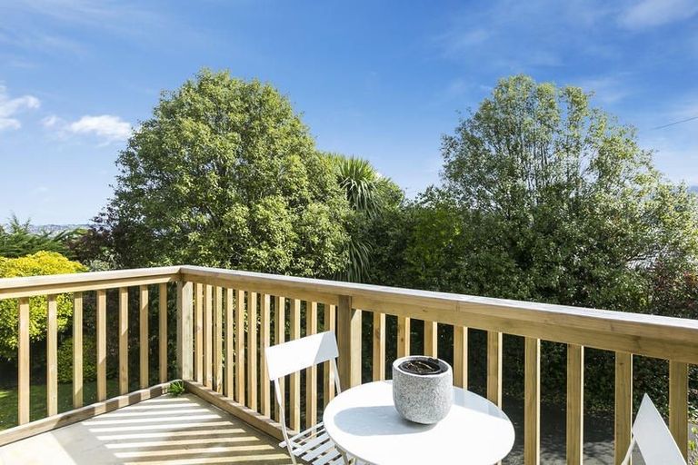 Photo of property in 32 Shandon Road, Vauxhall, Dunedin, 9013