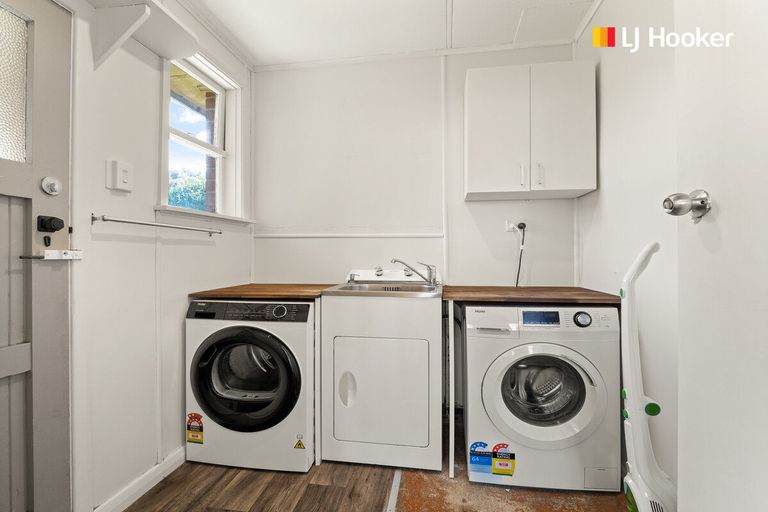 Photo of property in 18 Mooltan Street, Halfway Bush, Dunedin, 9010