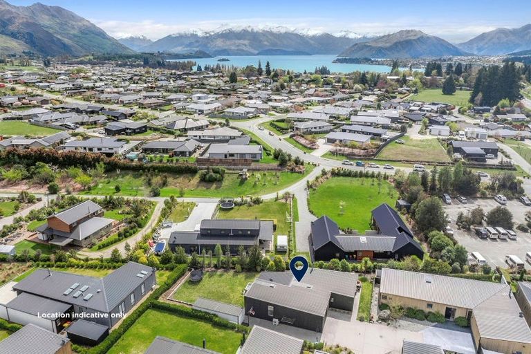 Photo of property in 26 Stackbrae Avenue, Wanaka, 9305