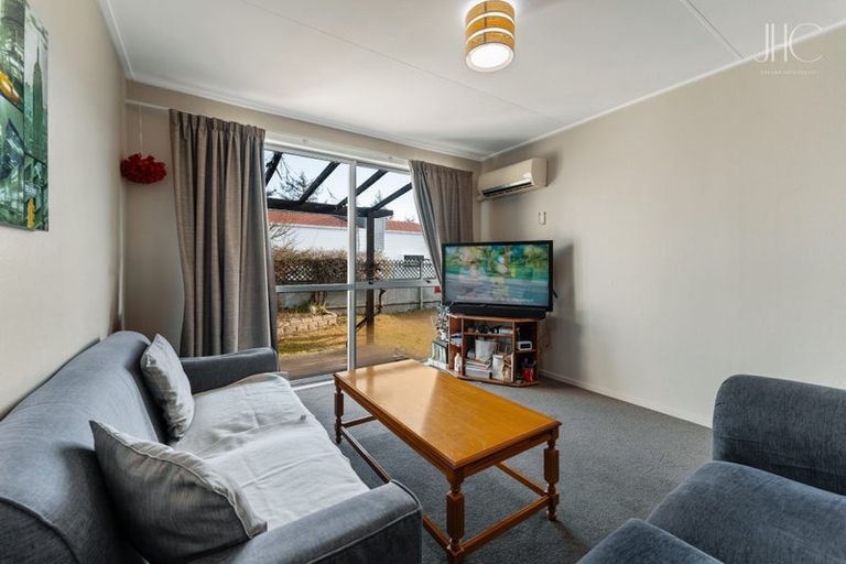 Photo of property in 66b Molyneux Avenue, Cromwell, 9310