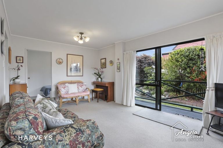 Photo of property in 29a Rua Road, Glen Eden, Auckland, 0602