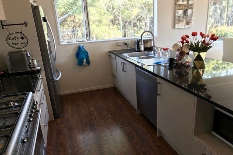 Photo of property in 76 Kyle Road, Greenhithe, Auckland, 0632