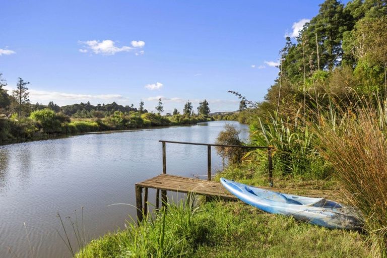 Photo of property in 209 Ohautira Road, Raglan, 3295