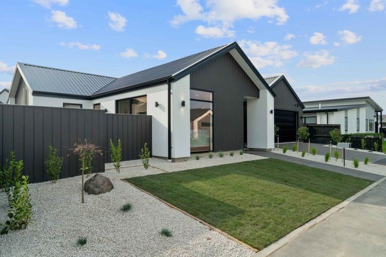 Photo of property in 9 Hollard Crescent, Lincoln, 7608