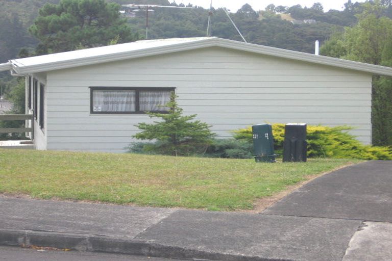 Photo of property in 10 Randal Place, Bayview, Auckland, 0629