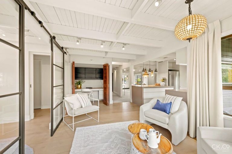 Photo of property in 32 Saint Columbans Grove, Boulcott, Lower Hutt, 5010