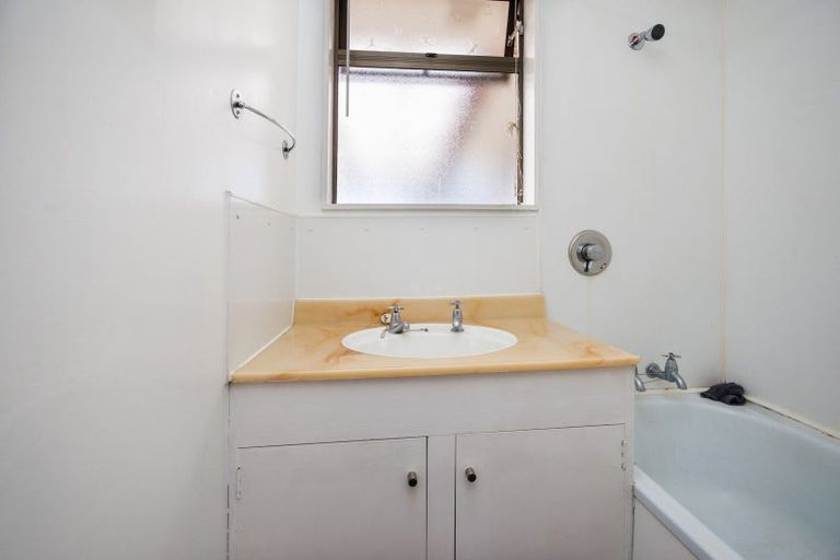 Photo of property in 13 Mccorkindale Street, Feilding, 4702