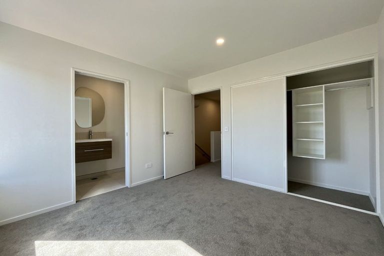 Photo of property in 6/107 Smith Street, Woolston, 8062