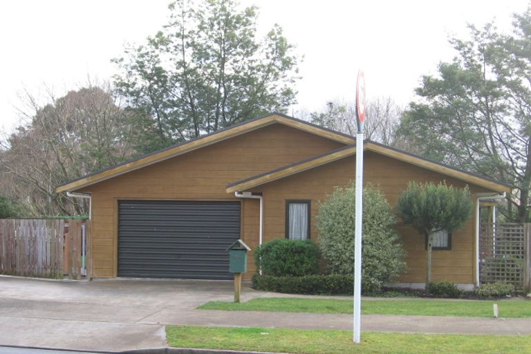 Photo of property in 104 Dixon Road, Glenview, Hamilton, 3206