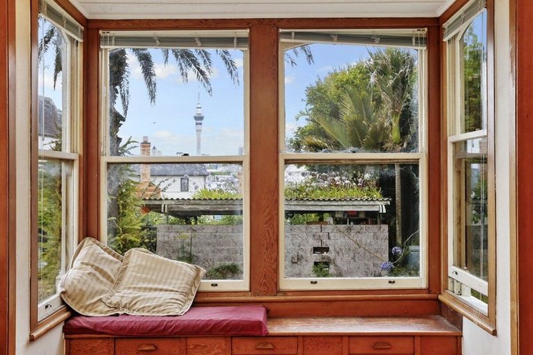 Photo of property in 41 Shelly Beach Road, Saint Marys Bay, Auckland, 1011