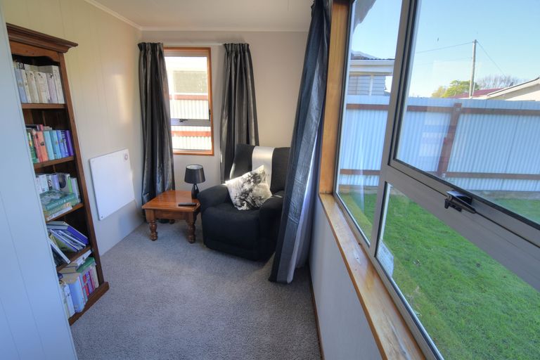 Photo of property in 62 Raglan Street, Lansdowne, Masterton, 5810