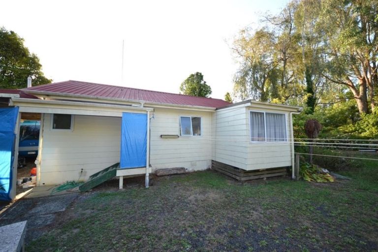 Photo of property in 65 Golding Road, Pukekohe, 2677