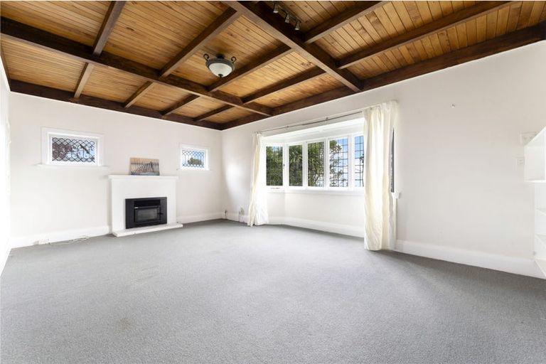 Photo of property in 69 Balmain Road, Birkenhead, Auckland, 0626