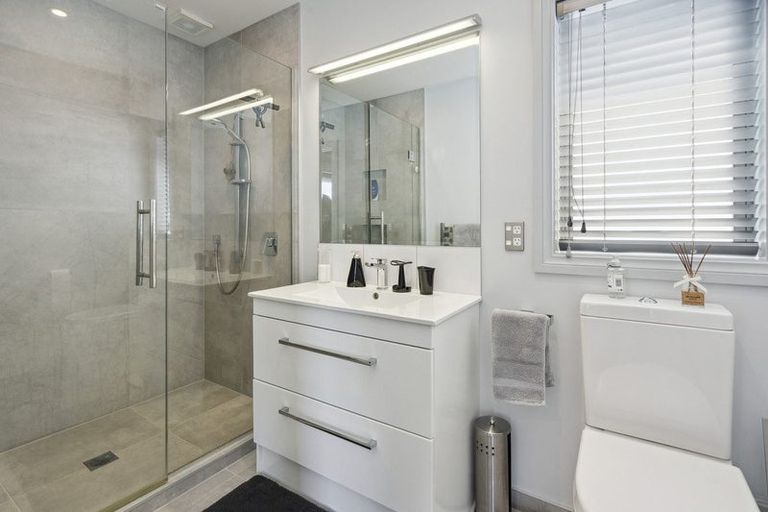 Photo of property in 71 Endeavour Drive, Whitby, Porirua, 5024