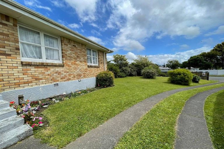 Photo of property in 21 Philip Street, Tokoroa, 3420