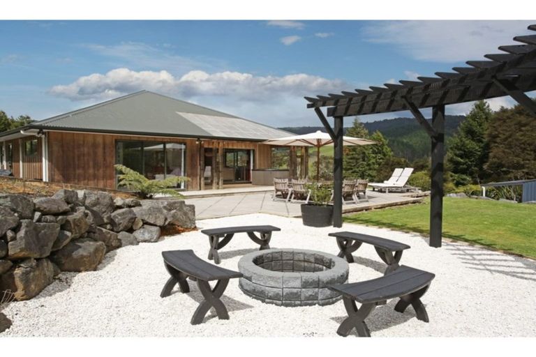 Photo of property in 20 Phillips Road, Ness Valley, Papakura, 2585