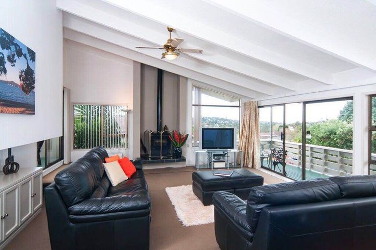 Photo of property in 62 Redwing Street, Browns Bay, Auckland, 0630