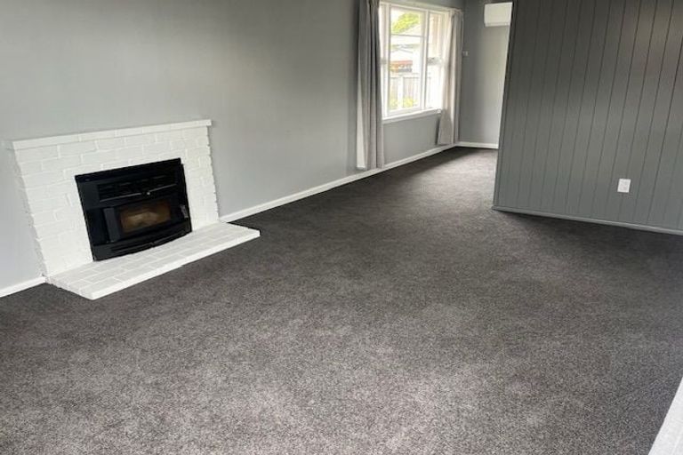 Photo of property in 38 Cutts Road, Russley, Christchurch, 8042