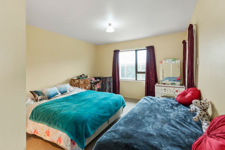 Photo of property in 51a Mortlake Street, Islington, Christchurch, 8042