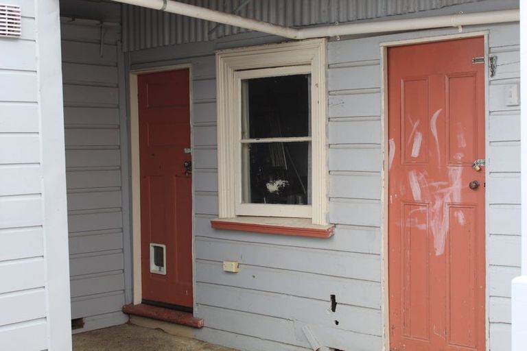 Photo of property in 45 Fingall Street, South Dunedin, Dunedin, 9012