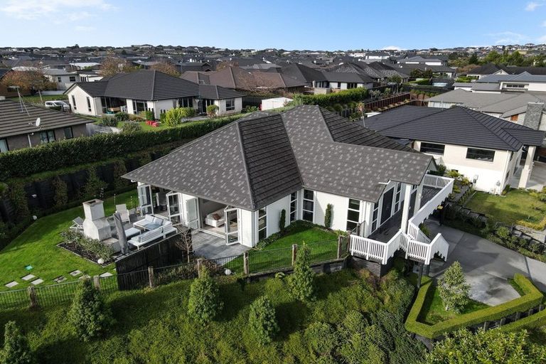 Photo of property in 24 Petersburg Drive, Flagstaff, Hamilton, 3210