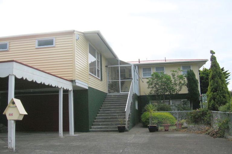Photo of property in 44 Ahuriri Street, Strathmore Park, Wellington, 6022