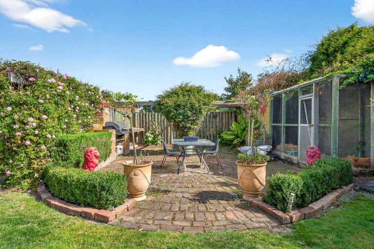 Photo of property in 24 South Belt, Solway, Masterton, 5810